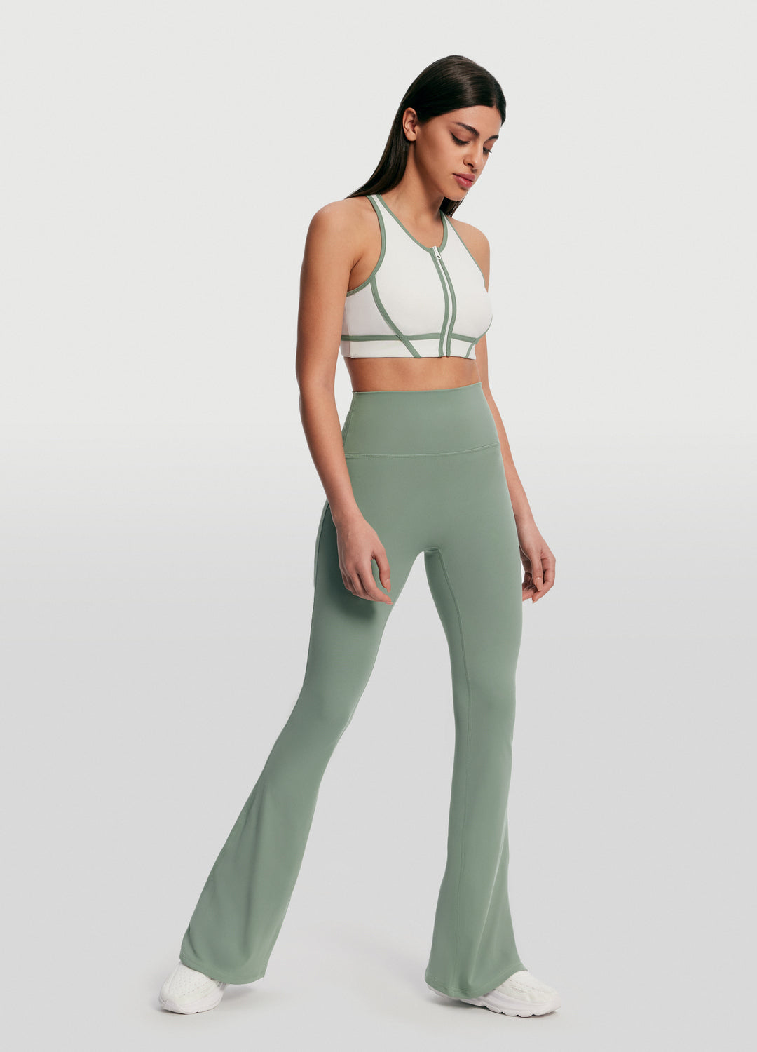 Sleek High-Waisted Foxy Flare Leggings